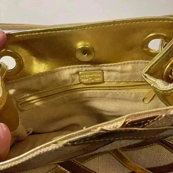 Moda Attiva gold, leather strips, and fabric crossbody bag - Picture 4 of 11